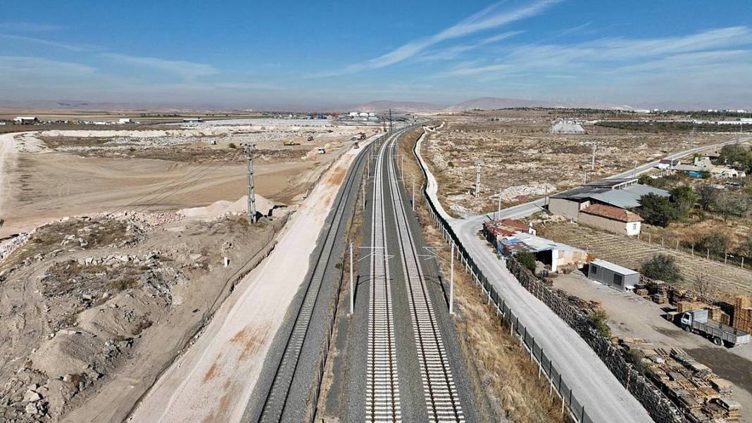 KonyaRay'da tarih belli oldu: 30 dakikaya düşüyor! Banliyö tren hattı, trafiğe nefes aldıracak 3